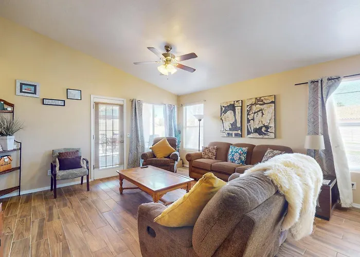 Sunscape Whisper Holiday home